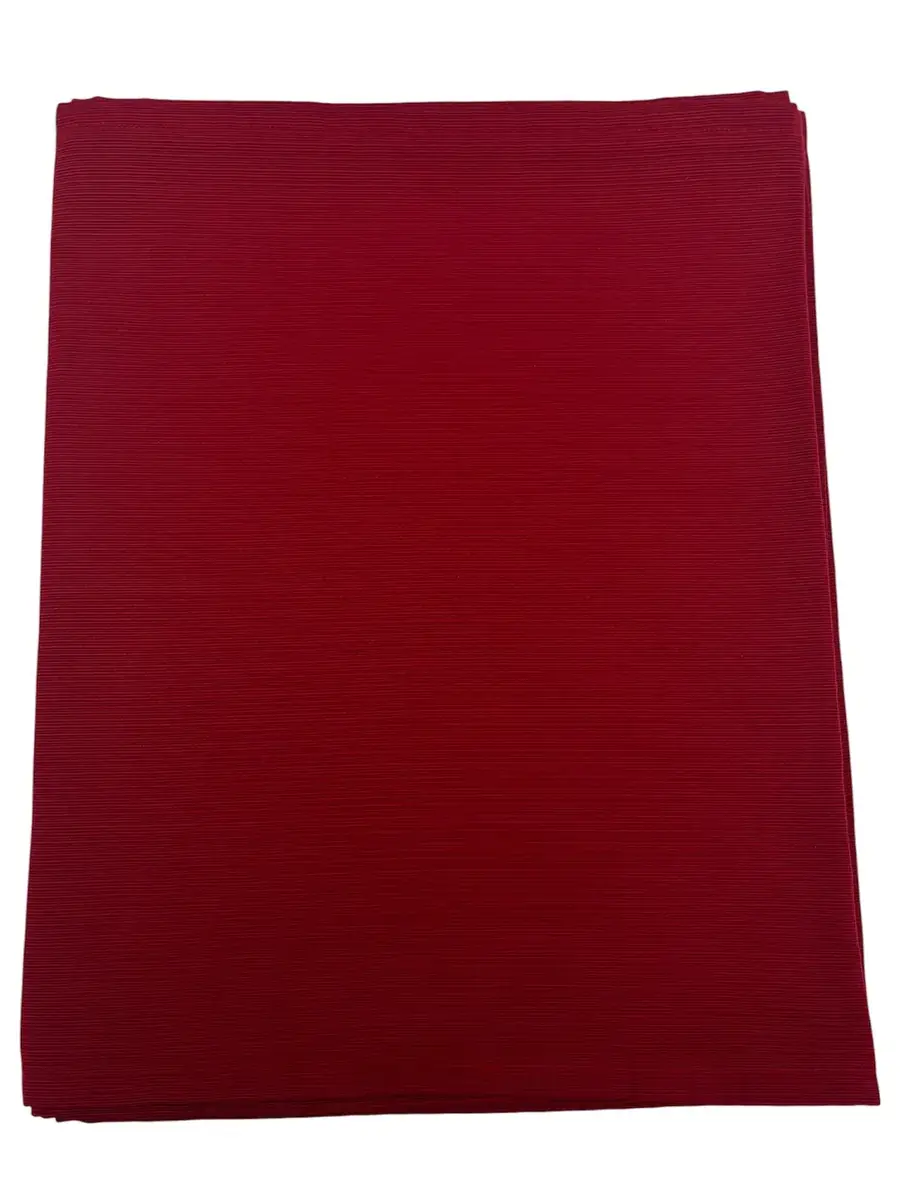 Carpeta de tela color burdeo