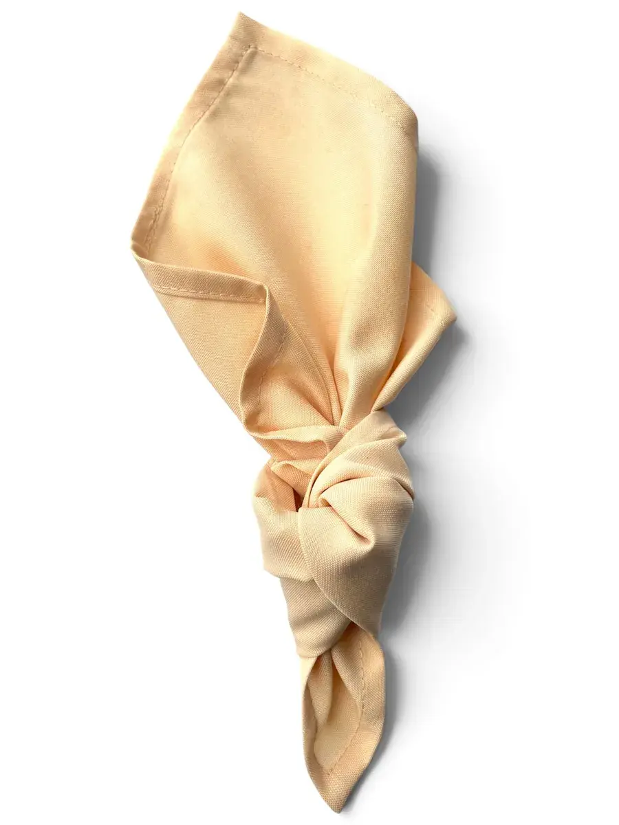 Servilleta de tela color nude