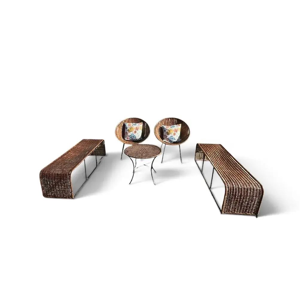 Lounge de mimbre (2 bancas, 2 sillas huevitos y 1 mesa centro)